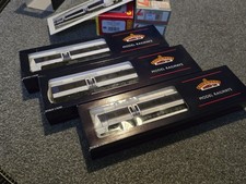 Bachmann 32-471 Clubman 168/1 - 3 Car Set - Chiltern Railways Livery OO Gauge