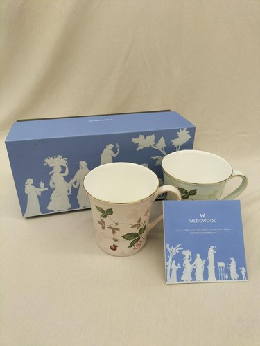 Wedgwood wild strawberry mug - wild,