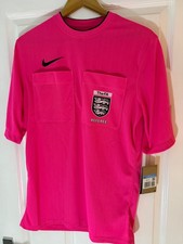 *Clearance* Nike 2022-2026 FA Referee Shirt FAMOA FA Badge, S/S, Medium, Pink