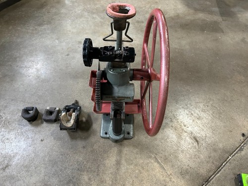 Vintage cobler tool auto soler - cobler,
