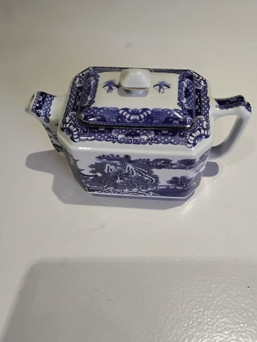 Ringtons small blue and white - and,