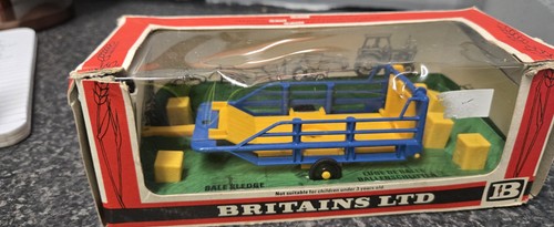 Pre owned britains bale sledge - bale,