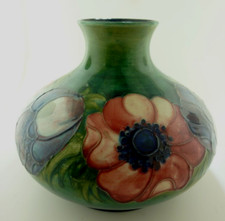 VINTAGE  MOORCROFT  ANEMONE