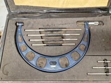 moore and wright micrometer 8-12