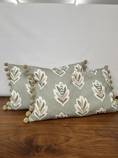 Sanderson Sess Leaf Design