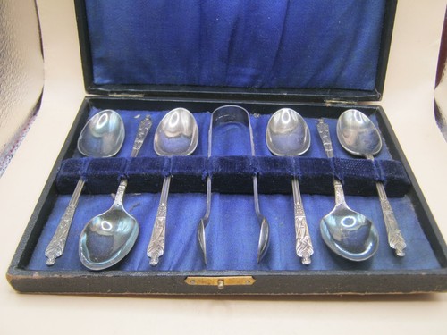Antique cased set apostle - antique,