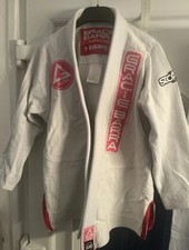 Gracie Barra Pink Badge F2