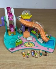 Polly pocket Rides 'n' Suprises Funfair - 1996 - 4 Figures included