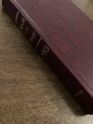 Encyclopedia britannica book - encyclopedia,