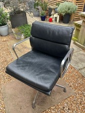 Original Charles Eames "The Vitra" EA 208 Black Soft Pad Swivel Chair 