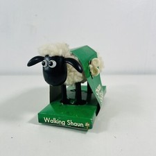 Shaun The Sheep Walking Wind