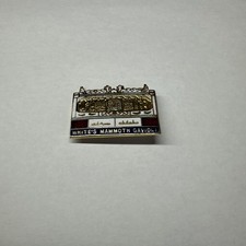 VINTAGE WHITE'S MAMMOTH