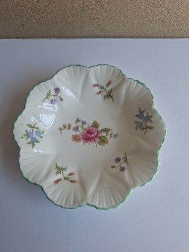 Shelley small bone china - ,