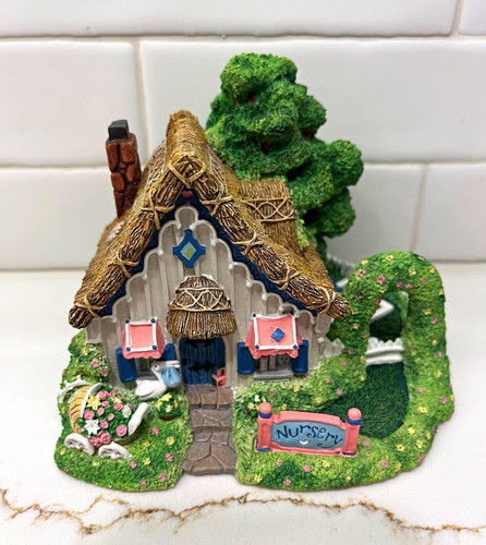 Cherished teddies village - cherished,