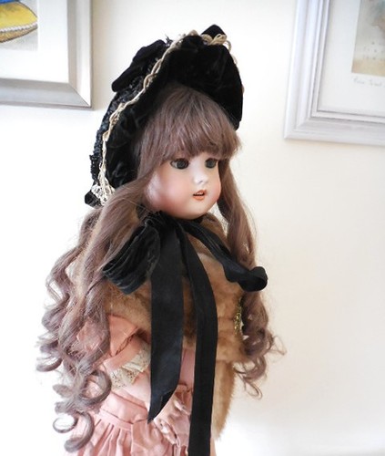 Beautiful delicate antique - beautiful,
