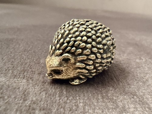 Solid brass hedgehog - 🦔,