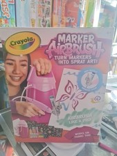 435. Crayola Marker Airbrush - Turn Markers into spray art set 
