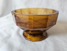 Davidson’s art deco cloud