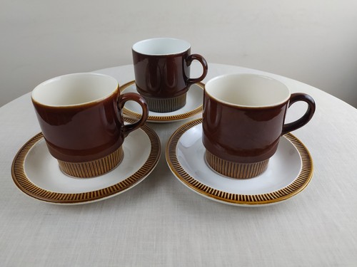 Poole pottery chestnut tea - pottery, /