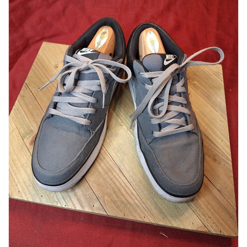 Nike satire grey - satire,