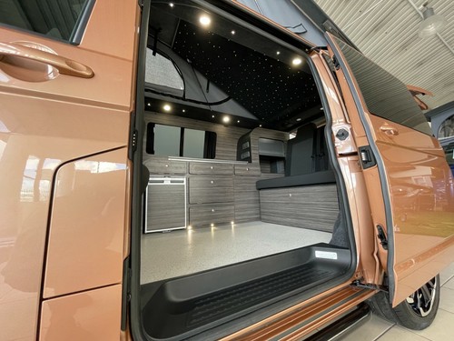 1 curved campervan - t5, t6.1