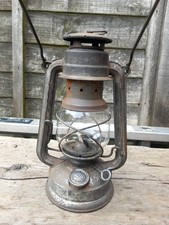 FEUERHAND 275 BABY STorm Lamp.