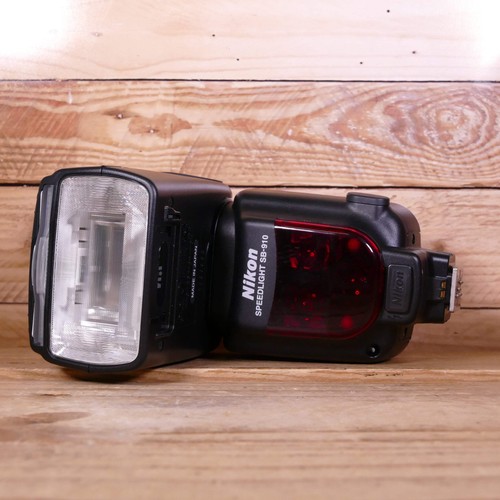 Used nikon 910 - used,