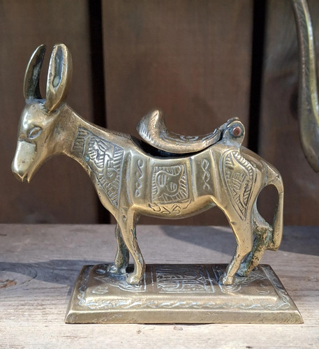 Vintage brass donkey trinket - brass,