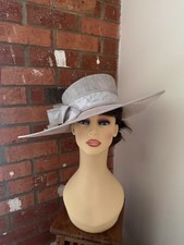 John Charles Hat, Wedding