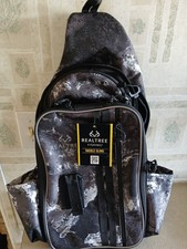 NWT Realtree Extreme Fishing Tackle Sling, Midnight, Tackle Backpacks
