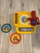 Tomy Bring Along A Song