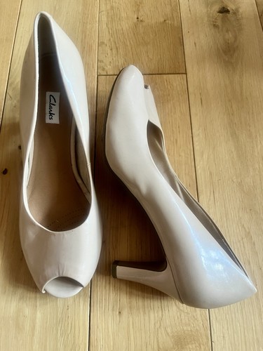 Clarks chorus sing nude beige - chorus,
