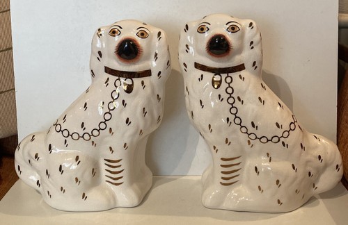 Staffordshire ware mantle - ware,
