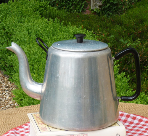 Large aluminium tea pot kettle - pot,