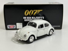 007 James Bond On Her Majestys