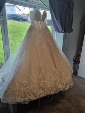 Beautiful Ivory Lace Wedding