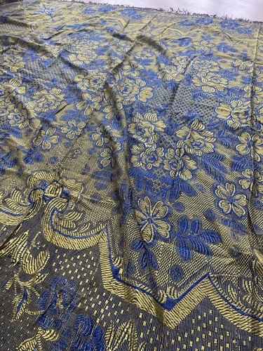 Large vintage brocade - large,
