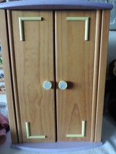 Bear factory Wooden wardrobe + outfits (Build-a-Bear)