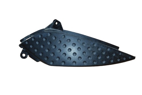 Right side fairing cowl
