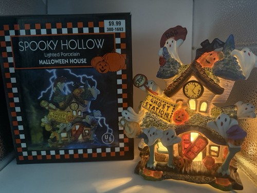 Vtg 1997 spooky - hollow, lighted