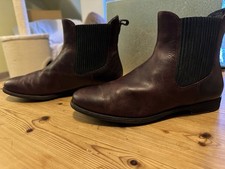 Women’s Burgundy Ugg Chelsea
