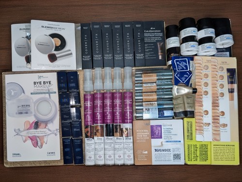 Lot cosmetic samples cover - of,