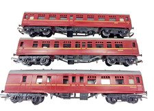Rake Of 3x Triang M34001