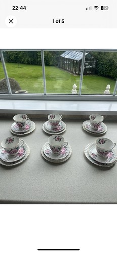 Duchess vintage bone china - vintage,