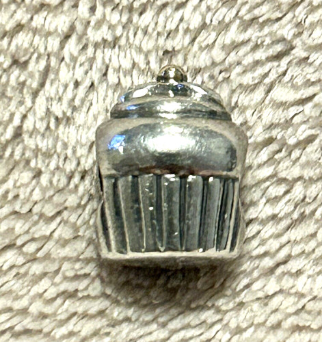 Pandora discontinued 790417 - pandora,
