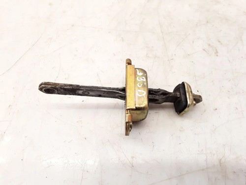 Nissan micra k11 door hinge - nissan,