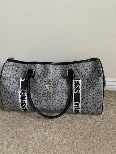 Guess black duffle weekend bag - black,