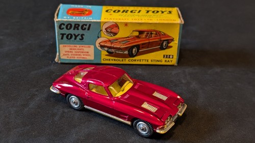 Corgi chevrolet corvette - chevrolet,