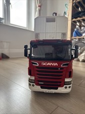 BRUDER - SCANIA Super 560R 6x4