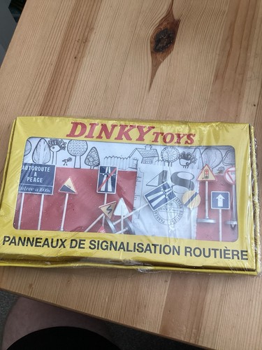 Dinky toys road - toys,